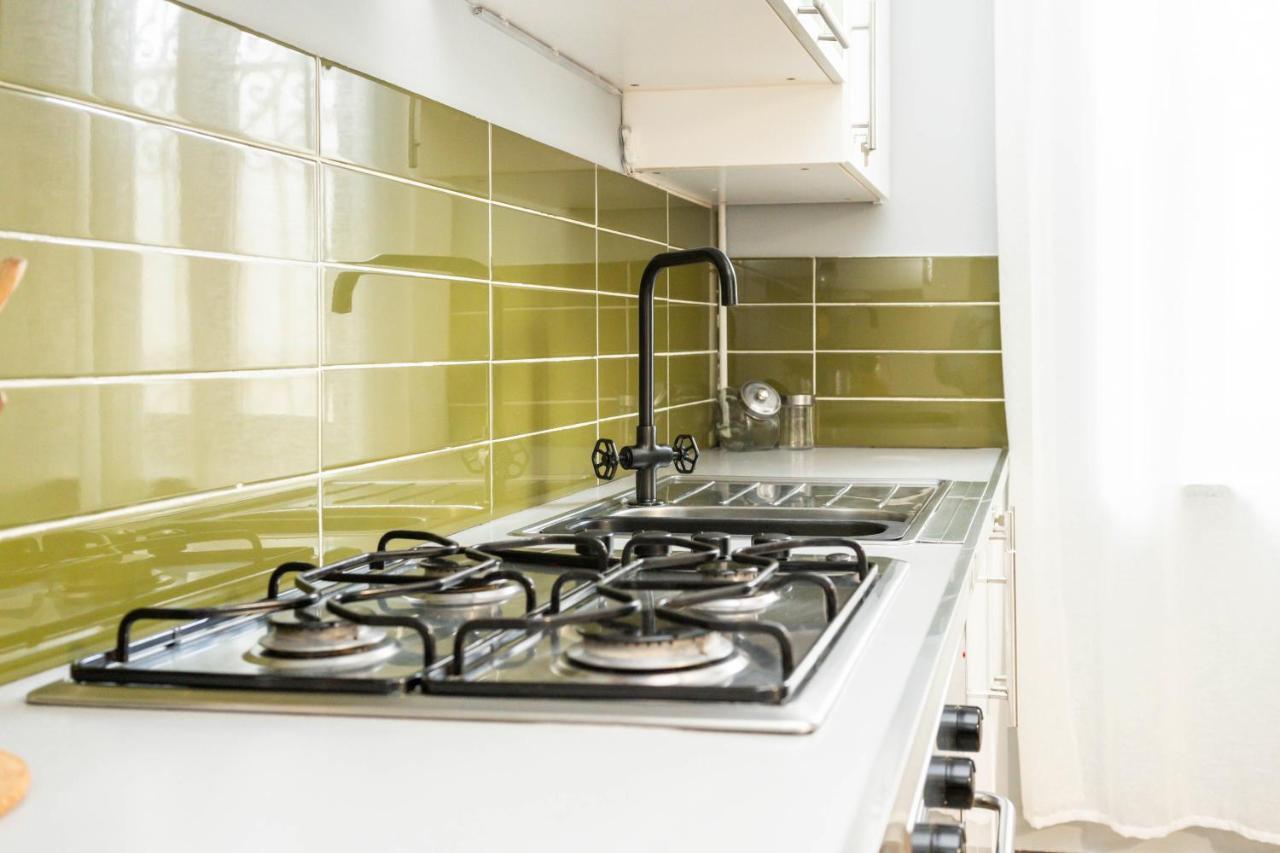 Casemi - Vincenzo 12 In Center Apartment Милано Екстериор снимка